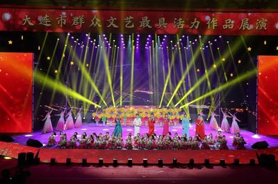 翰墨添福，艺暖滨城——大连市春节志愿服务活动文艺创作服务侧记