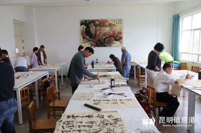 翰墨丹青润安宁，文明实践谱新篇——2023年昆明市（安宁市）书法绘画美育培训暨新时代文明实践文艺志愿服务活动纪实